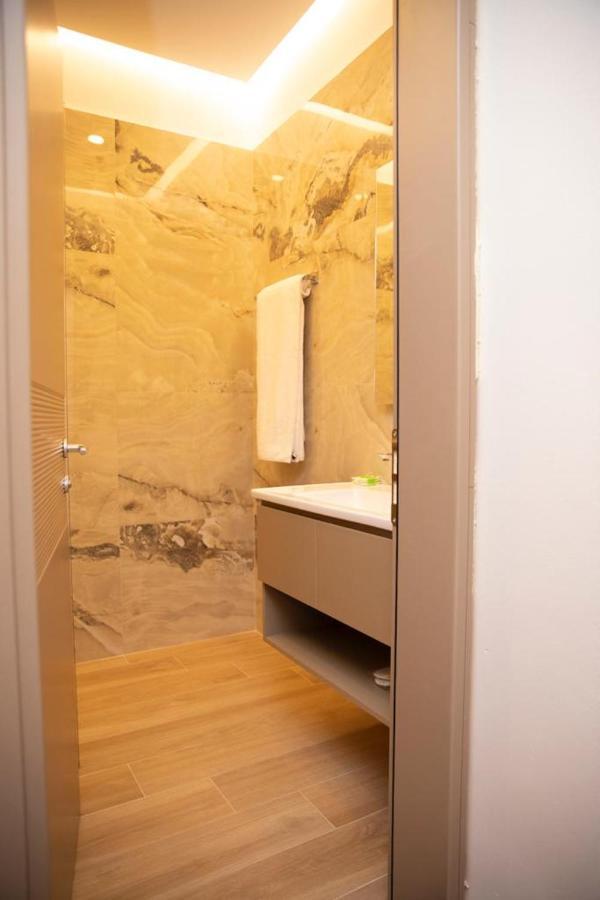 Hotel Continental Durres Luaran gambar