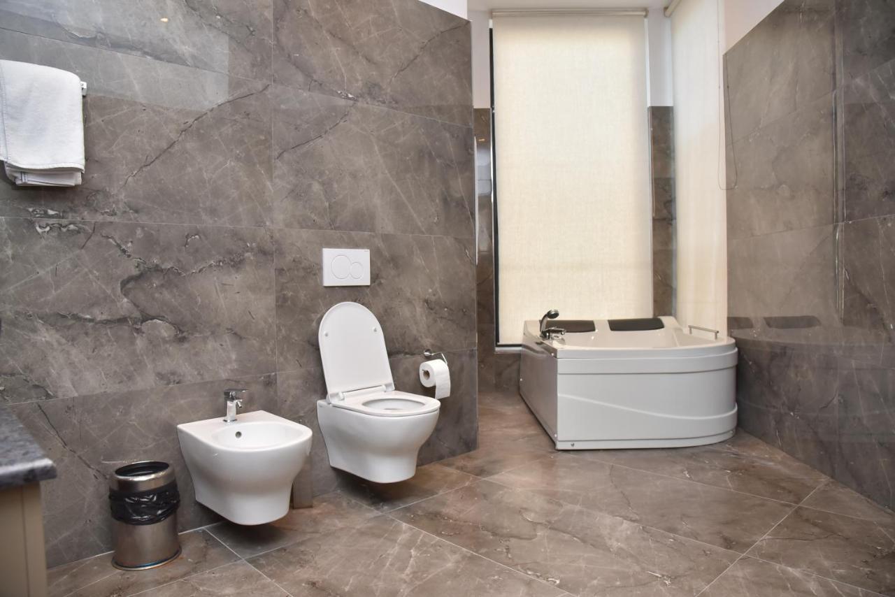Hotel Continental Durres Luaran gambar